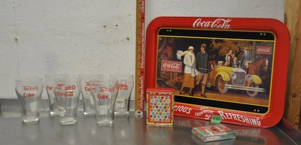 Lot of Coke collectibles, see pics