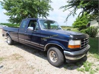 1994 Ford F150 XLT truck 302 gas, auto, ext cab,