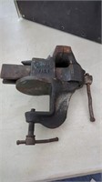 Clamp on Bench Vice