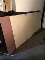 6 PIECES OF PLYWOOD/ PANELLING 1/4 inch