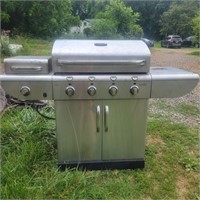 Char-broil Commercial Infrared propane grill