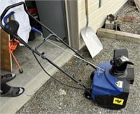 18" Electric Snow Thrower