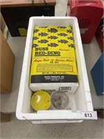 WORM BOX AND BEDING