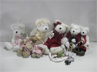 Assorted Boyd's Bears Collectable See Info