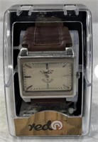 RED BRAND WRISTWATCH UNTESTED 1.5IN FACE BROWN