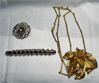 Vintage Jewelry Lot:  Necklace & Brooches