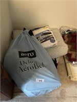 AERO DELUX AIR BED PLUS QUILTS