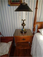 Maple End Table and Lamp