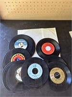 Assorted lot of 45s