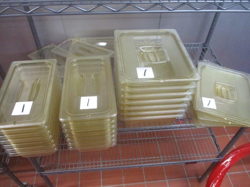 (21) ASSORTED PLASTIC PANS W/ SOME COVERS
