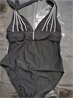 Used (Size M) black women swimsuit 




S