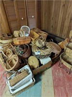Large lot of assorted wicker baskets