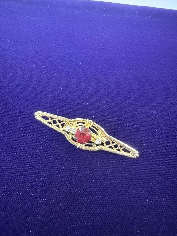 Vintage Brooch- Missing 1 Stone