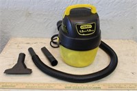 Stanley 1.5 Gallon Vac Vacuum