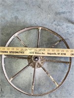 Metal spoke wagon wheel