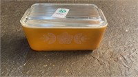 Pyrex Covered 1.5 Qt Refrigerator Casserole ~0503