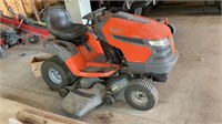 Husqvarna riding mower, 48"deck, 292.4 hours