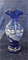 (1) Fenton Vase (8.5" Tall)