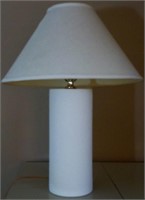 V - TABLE LAMP W/ SHADE (A18)