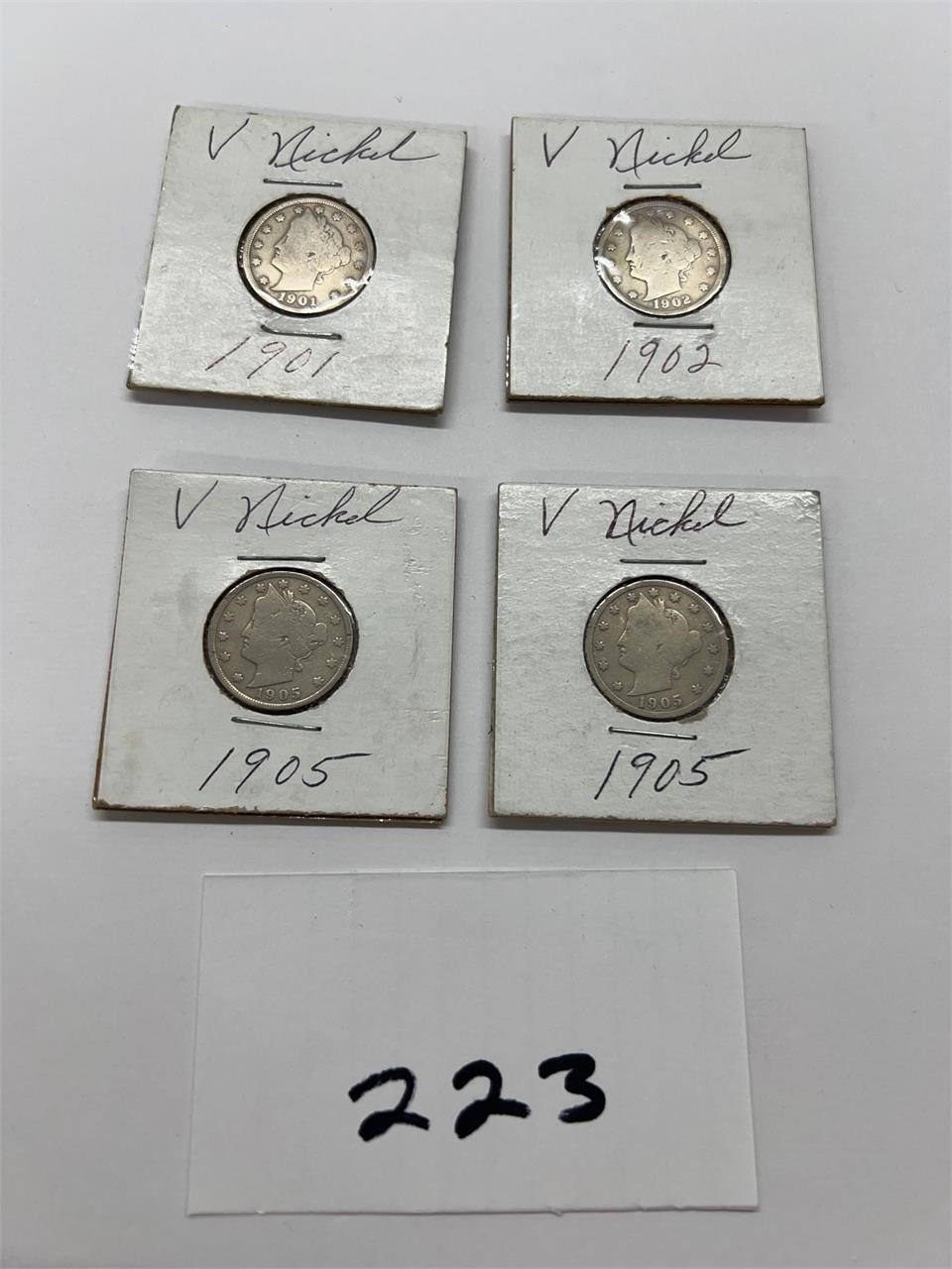 Lot of 4 V nickels - silver - 1901 1902 1905