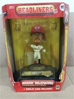 1998 Mark McGwire Commemorative Figure w/case