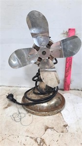 Vintage Electric Fan. No Gaurd