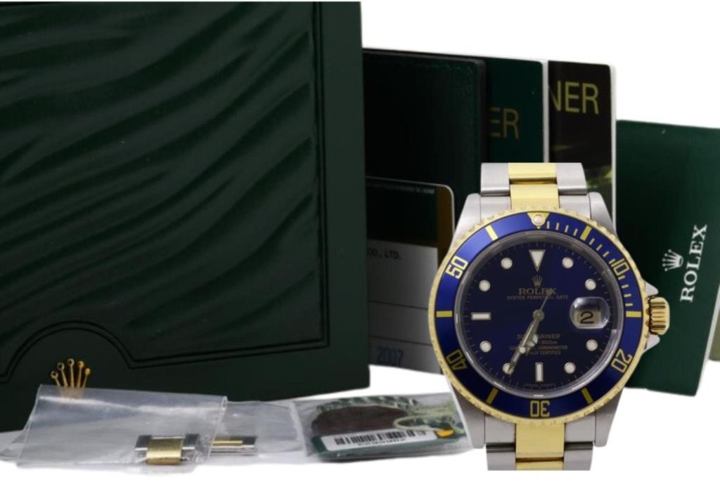 Rolex Oyster Perpetual 16613 Submariner Watch