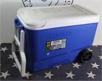Igloo Wheeled Cooler