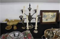 GROUP OF CANDLE HOLDERS