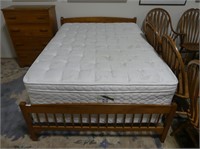 SEALY POSTURPEDIC DOUBLE BOXSPRING W/ MATTRESS