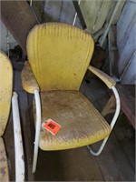 YELLOW SPRING CHAIR