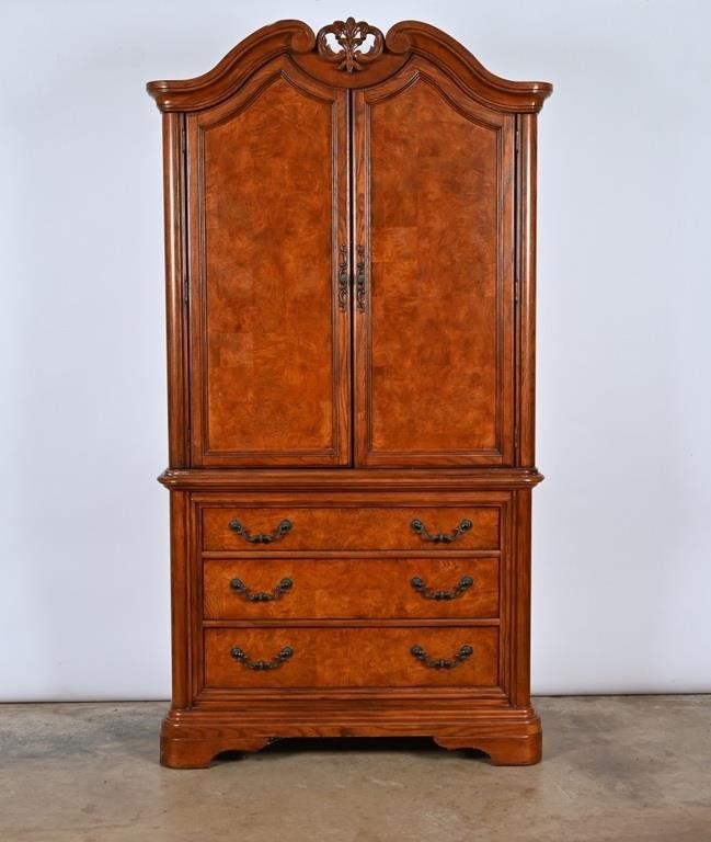 Antiques, Vintage Furniture & Decor - Online Estate Auction