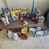 oil,Jack and car items