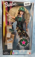 2000 Paratrooper Barbie, 29474