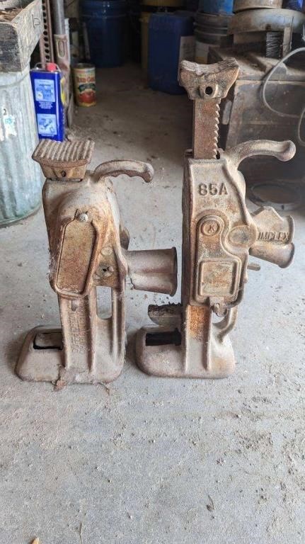 2-Simplex 85A 5 Ton Railroad Jacks