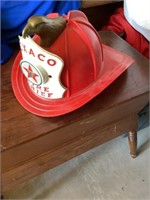 Texaco fire, chief helmet
Plastic