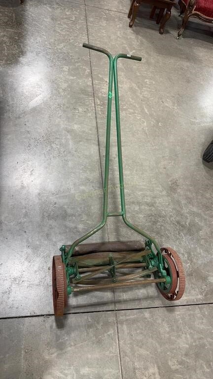 ANTIQUE ROLLER MOWER