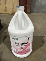 1 Gallon of Dio-Shine Daily Cleaner