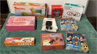 1 LOT ASSORTED TOYS INCLUDING DOMINO TRAIN, SUPER