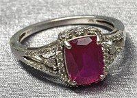 10k white gold ring set w/ lab grown ruby and