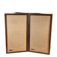 Vintage Pair of Advent Speakers