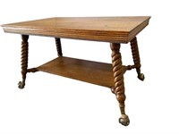 Fabulous Oak Parlor Table