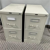 (2) 2 Drawer Metal File Cabinets      (H# 1)