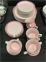 32pc Pink Mikasa Playmates Dinnerware.