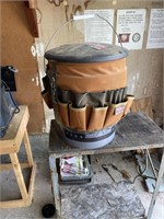 Tool bucket with lid