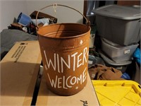 Winter Welcome pail