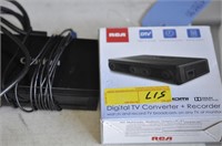 2PCS - RCA CONVERTER AND CLARION BOX