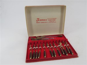 James Quality Jewellers Cocktail Forks In Case
