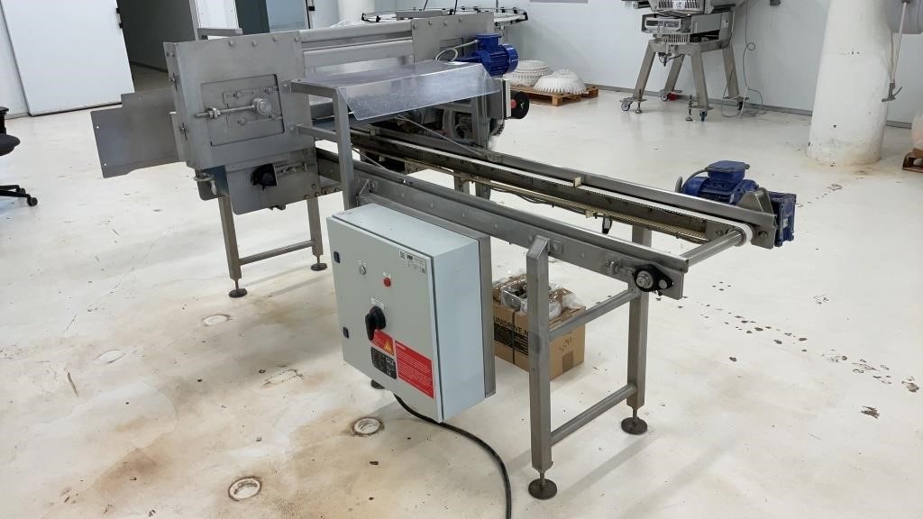 VBE CONVEYOR FEED HARVESTING BANDSAW with extra