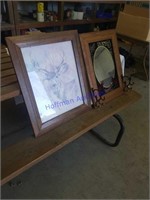 Deer picture and "Hot Bath" mirror and hooks.
